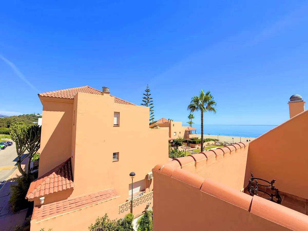 b8804201-611c-4c1c-a4b1-476bc01b0cfb