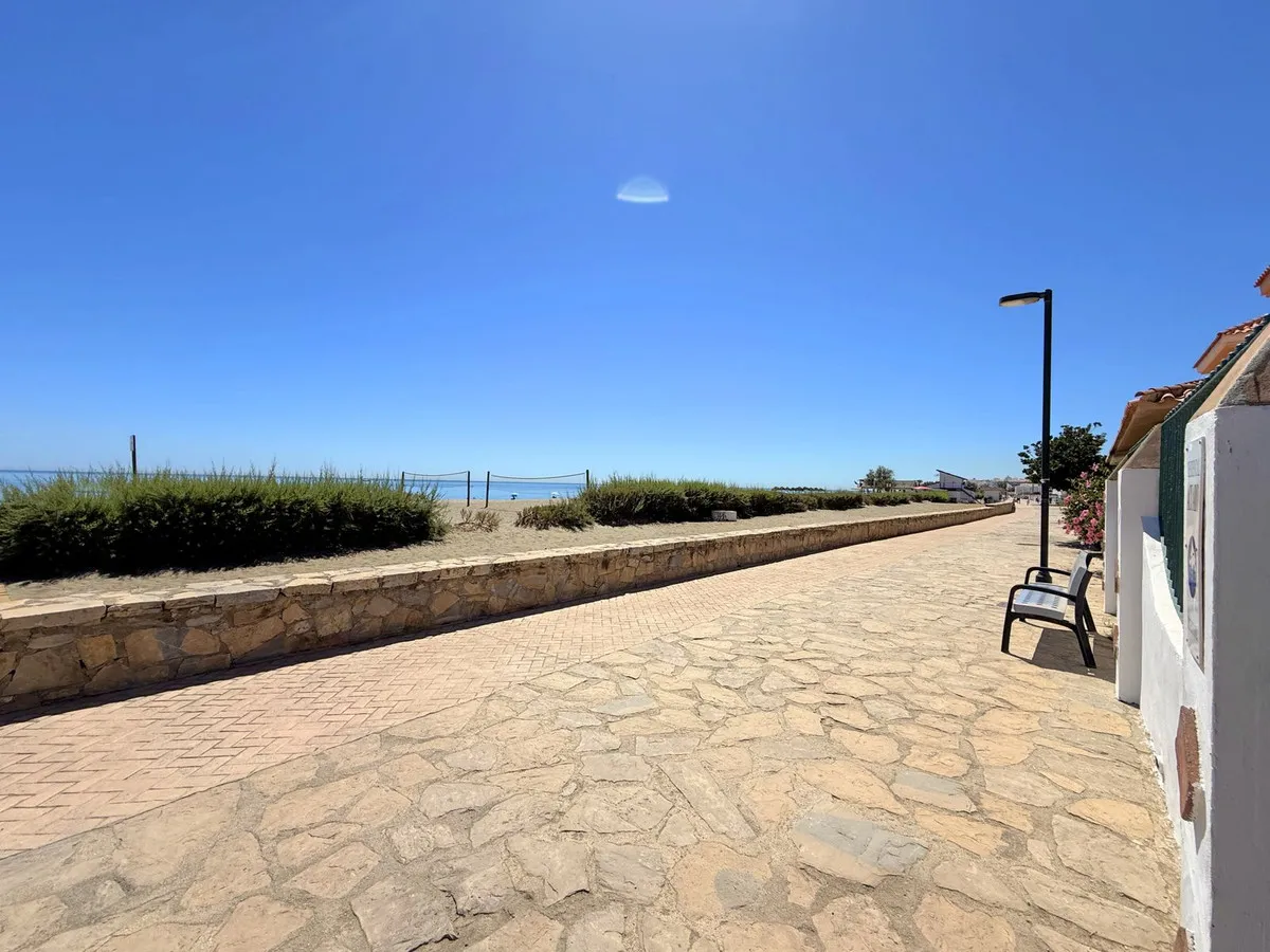 c7102474-d152-4365-a665-0f679f50cca8