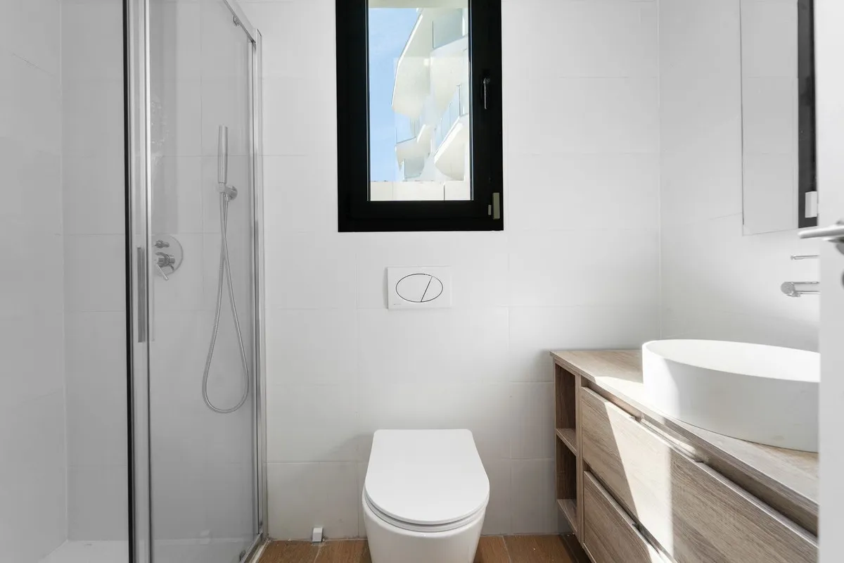 73f5aef5-9830-491f-9f54-b746b9a25cda