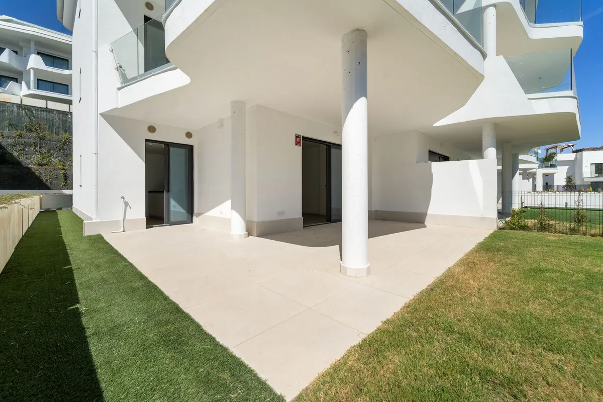 bbc3b18b-2d52-465b-87c5-7eba90362910