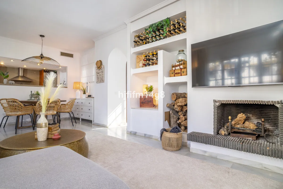 210d573c-c0fe-4af7-a920-568bd3154257