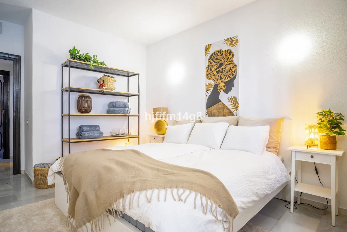 9e8069be-e058-4cb8-ac14-f7b251c28277