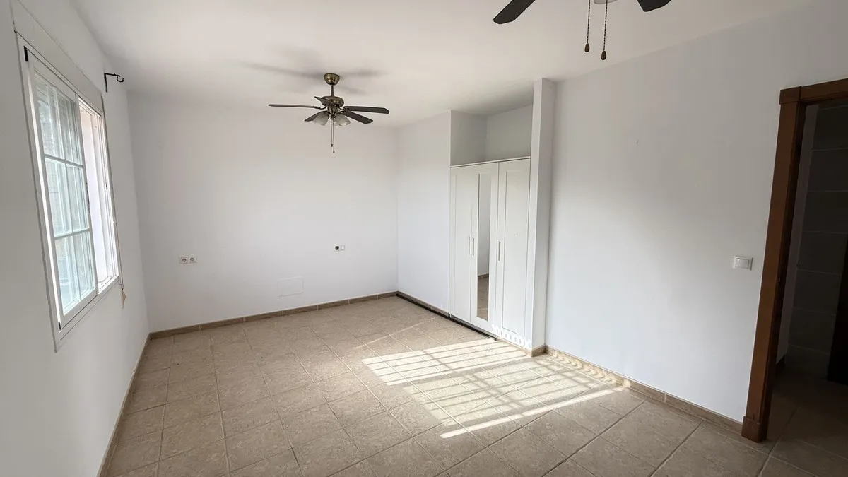 c1c29e7c-0ce5-437e-b77a-31e8b208a868