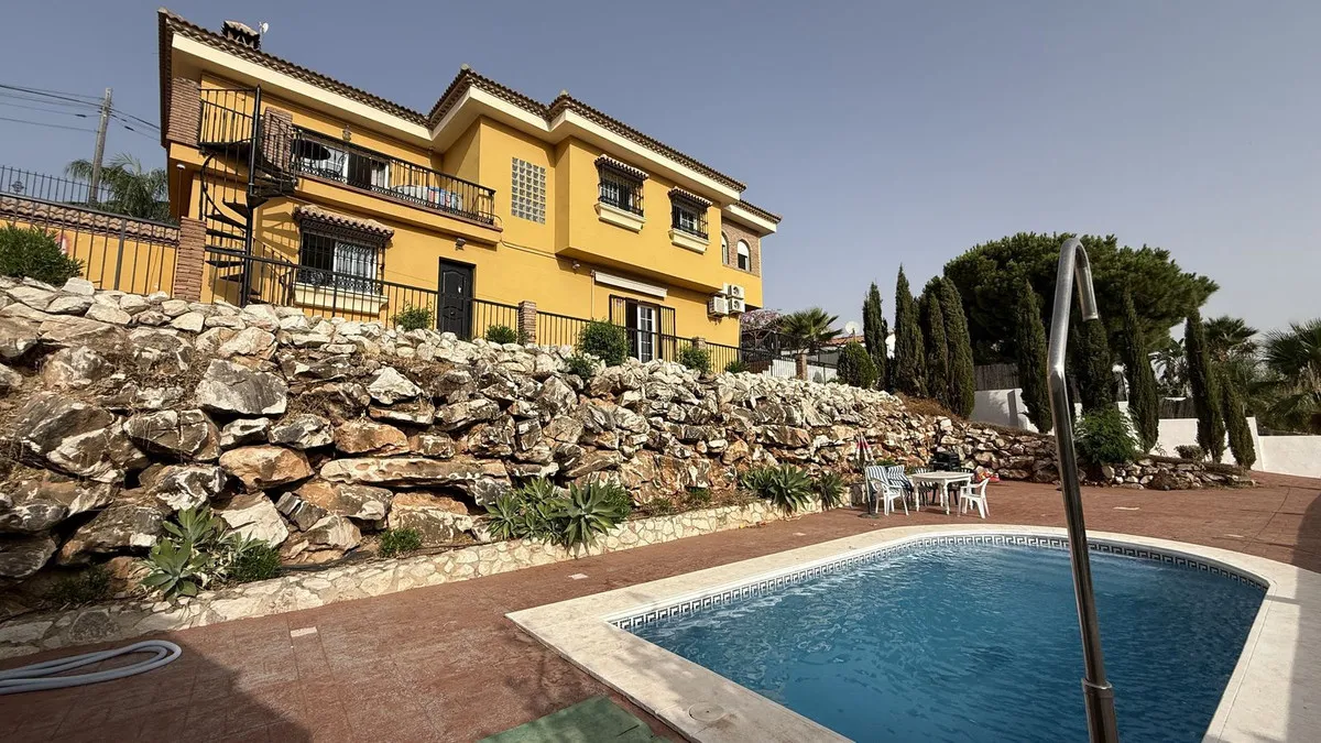 f600435f-ffa3-415b-a280-1f7cc8ec2a7a