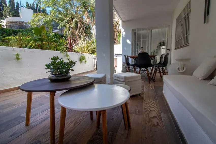 0c13ed08-7be1-439e-afc4-0ef68e0a595e