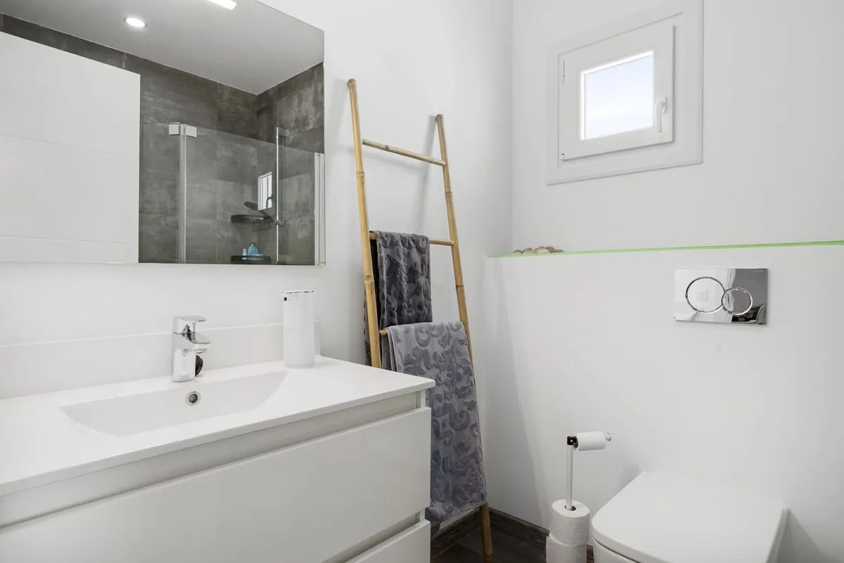 9ea7bc7e-f973-4ffc-a302-9745d46fdd1d