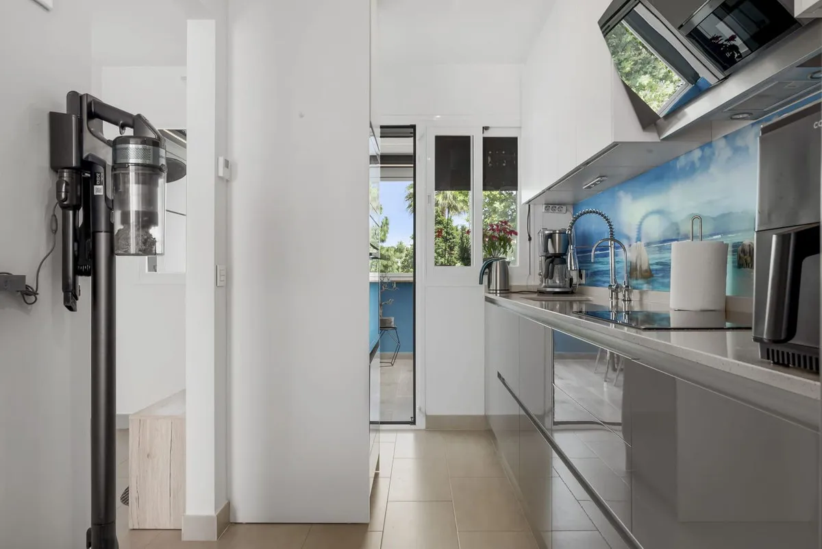 e1f6283a-a20c-4cfa-a7a5-b979f4cd5ada