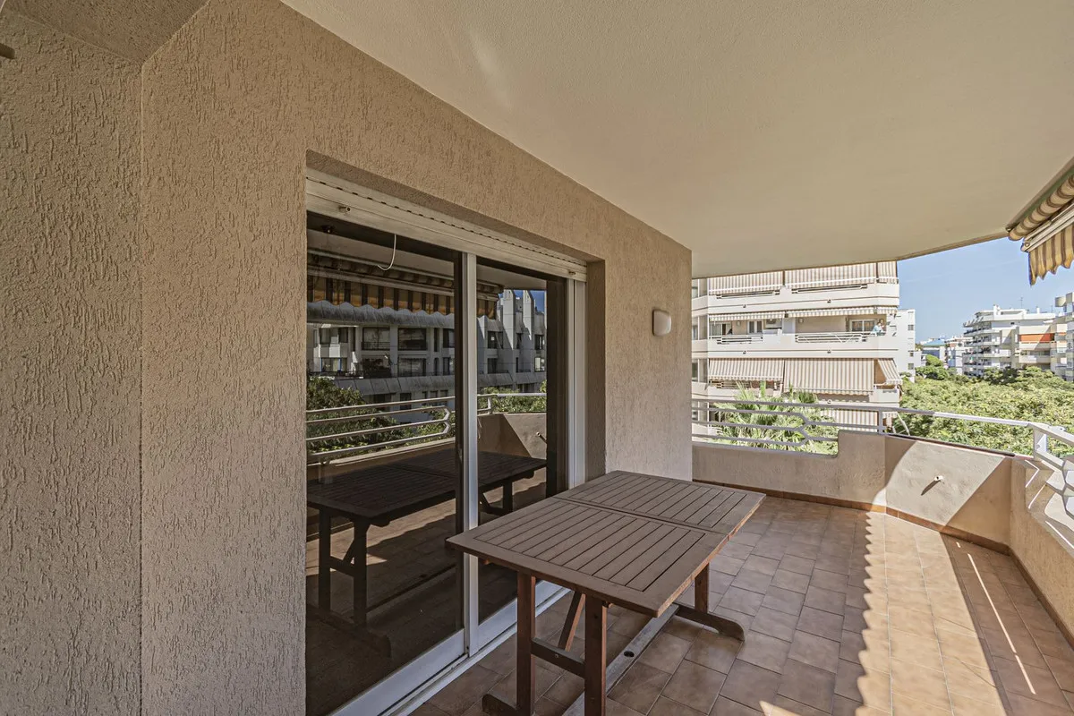 c4171ed6-d36e-44eb-89dc-72a09f7a3aca