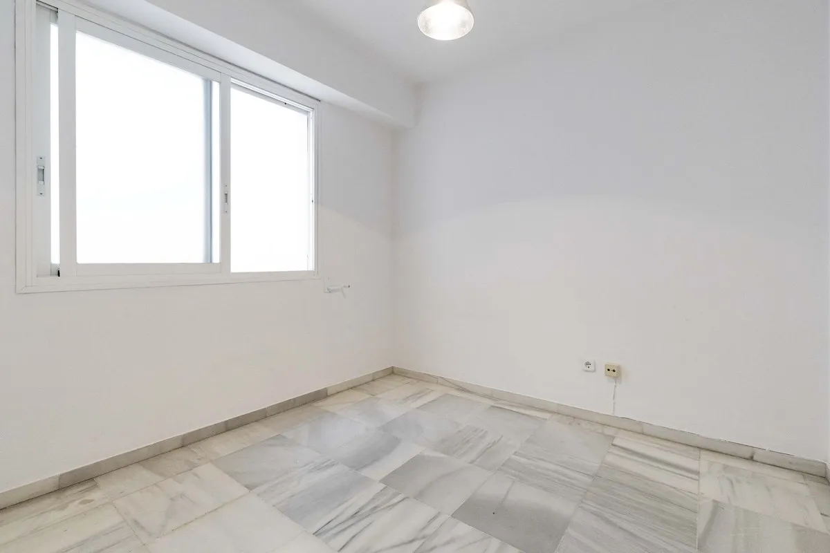 7a423bca-0bb7-4fa7-b320-ff2e1da78472