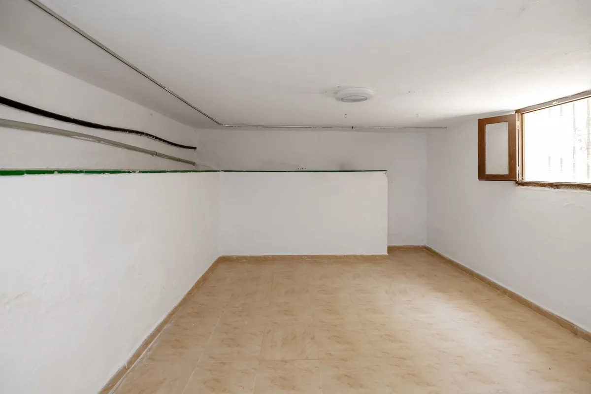 5cb2e052-f7d1-47ae-ae1c-4847080ad4e7