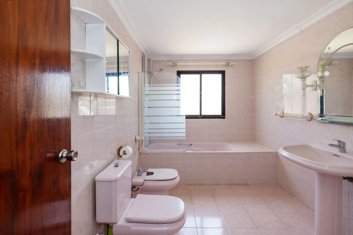 8133d4f1-7825-4b59-8d0e-21e3638bb646