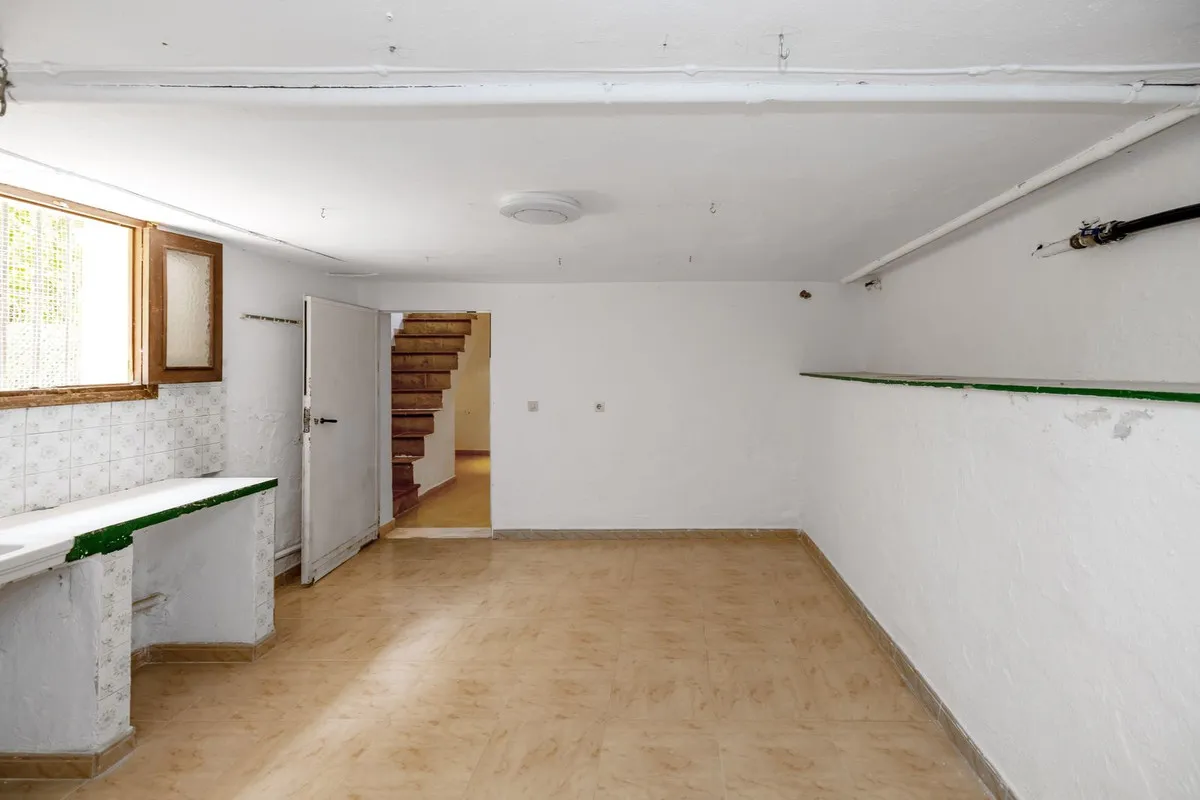 876fba7c-4fd6-4845-a385-b31a57dc1db9