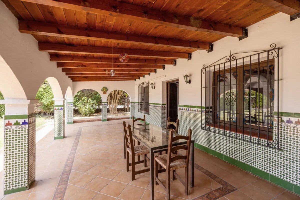 c5179e1b-d267-41a1-b470-730a8dcbf206