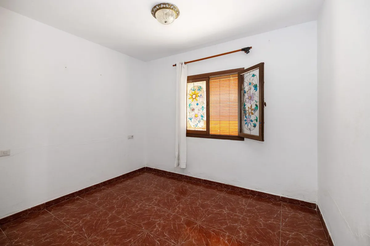 f27b96b6-e0da-43bc-809b-7a43ff48c28b