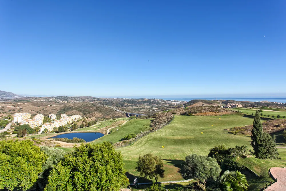 082d2371-a9fe-47d3-89b0-a755e25b3972