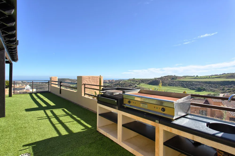 9309ad00-3cca-402a-a29e-dc36fd096f5b