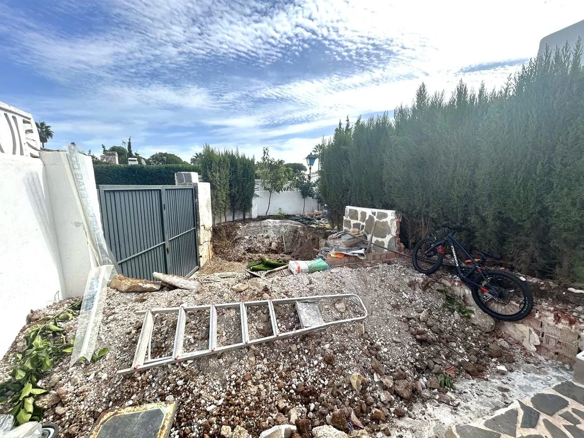 399511e0-3e7b-4ad2-abcd-1f4b85e27b21