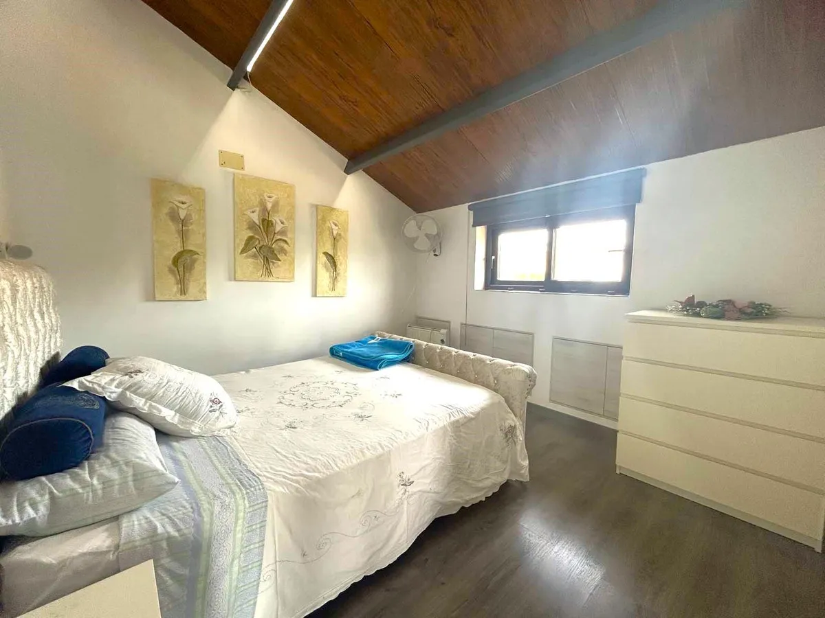 efa4fd8f-8fa4-40ed-b55a-4ce150e2b0ba