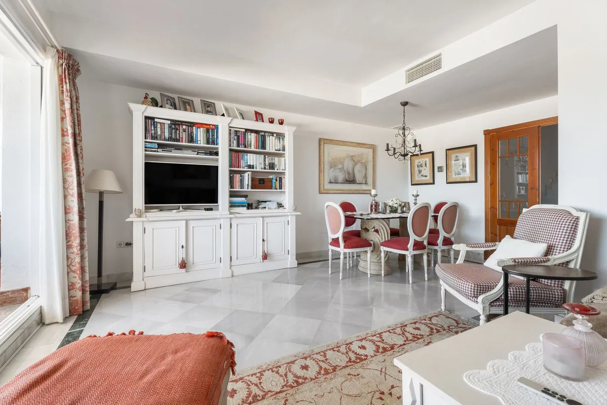 628903d4-c75e-435c-aa3b-0acae7b9066d