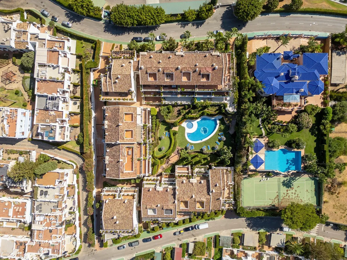 a96bb8ca-c941-41bf-aec1-8e953cbcf7c0