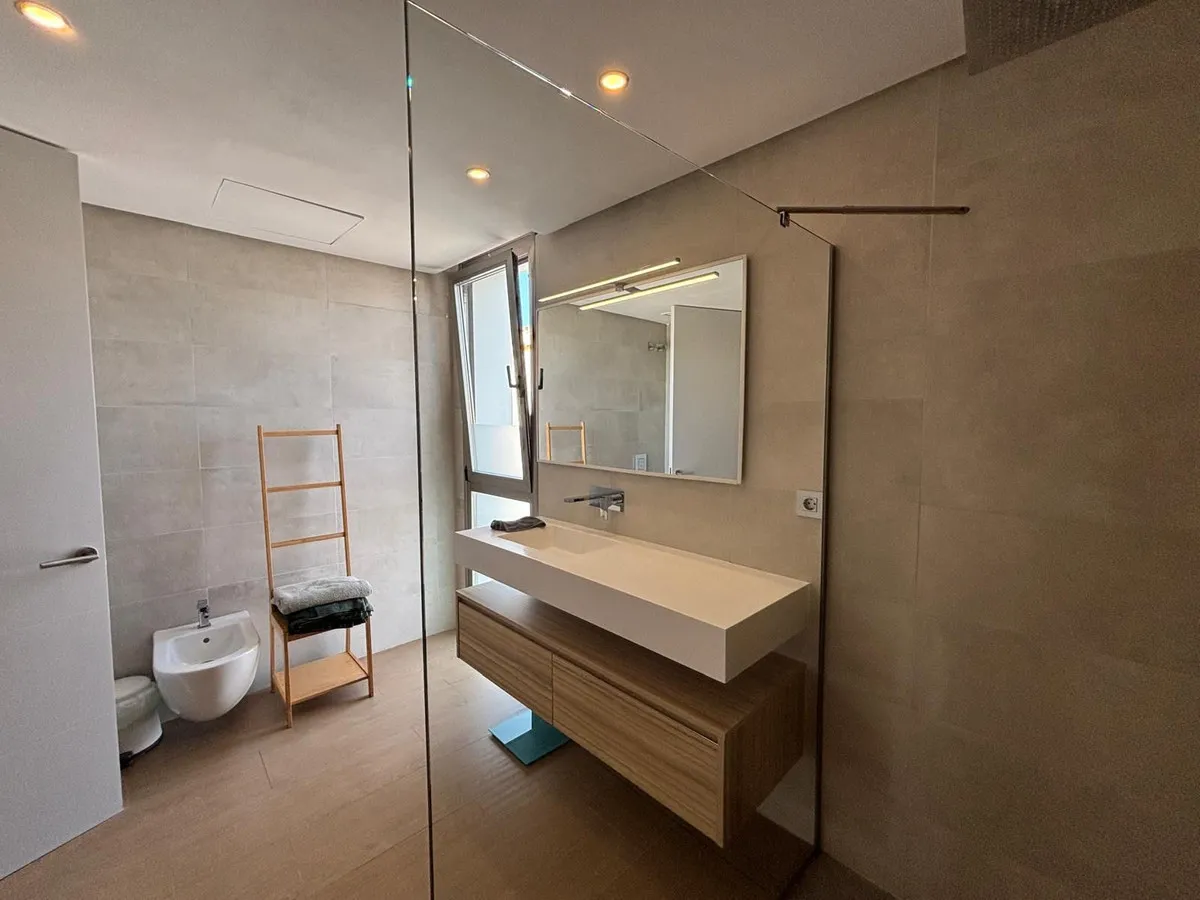 317f8aaa-cdf7-4c4d-ad60-615539897931