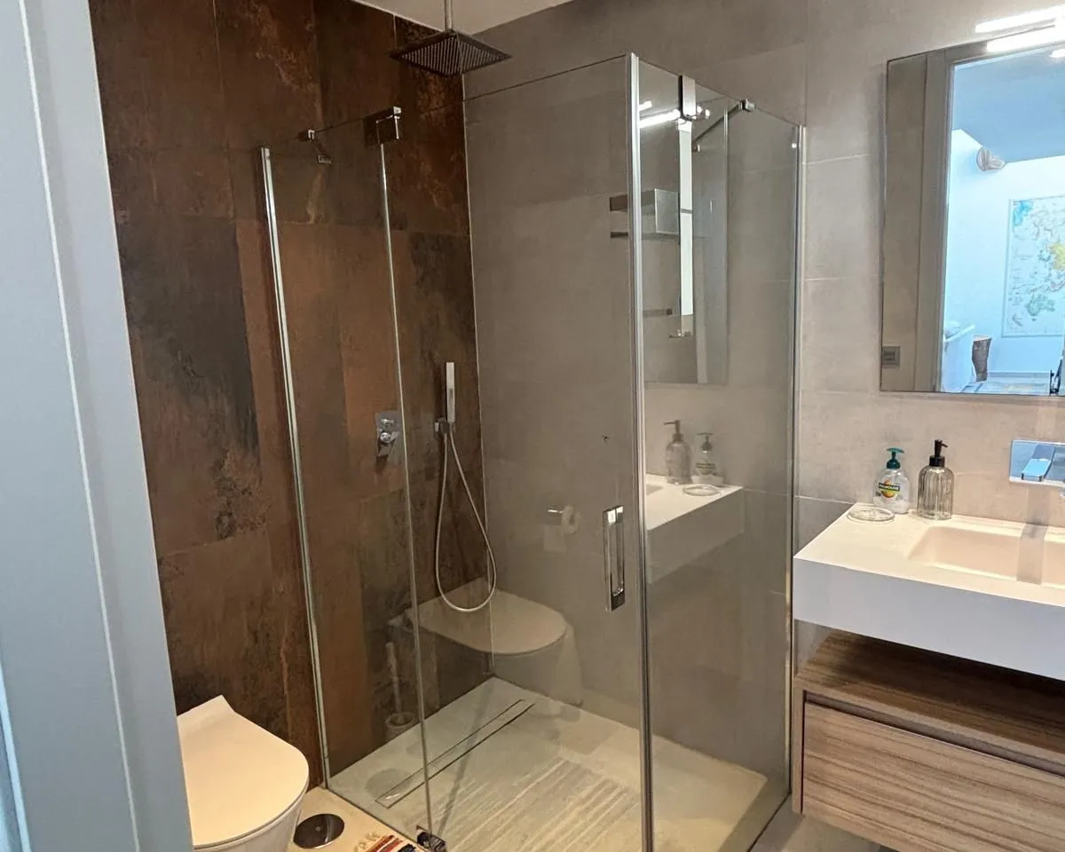 5ad34ddc-988f-47a4-8d17-6ec74360abbe