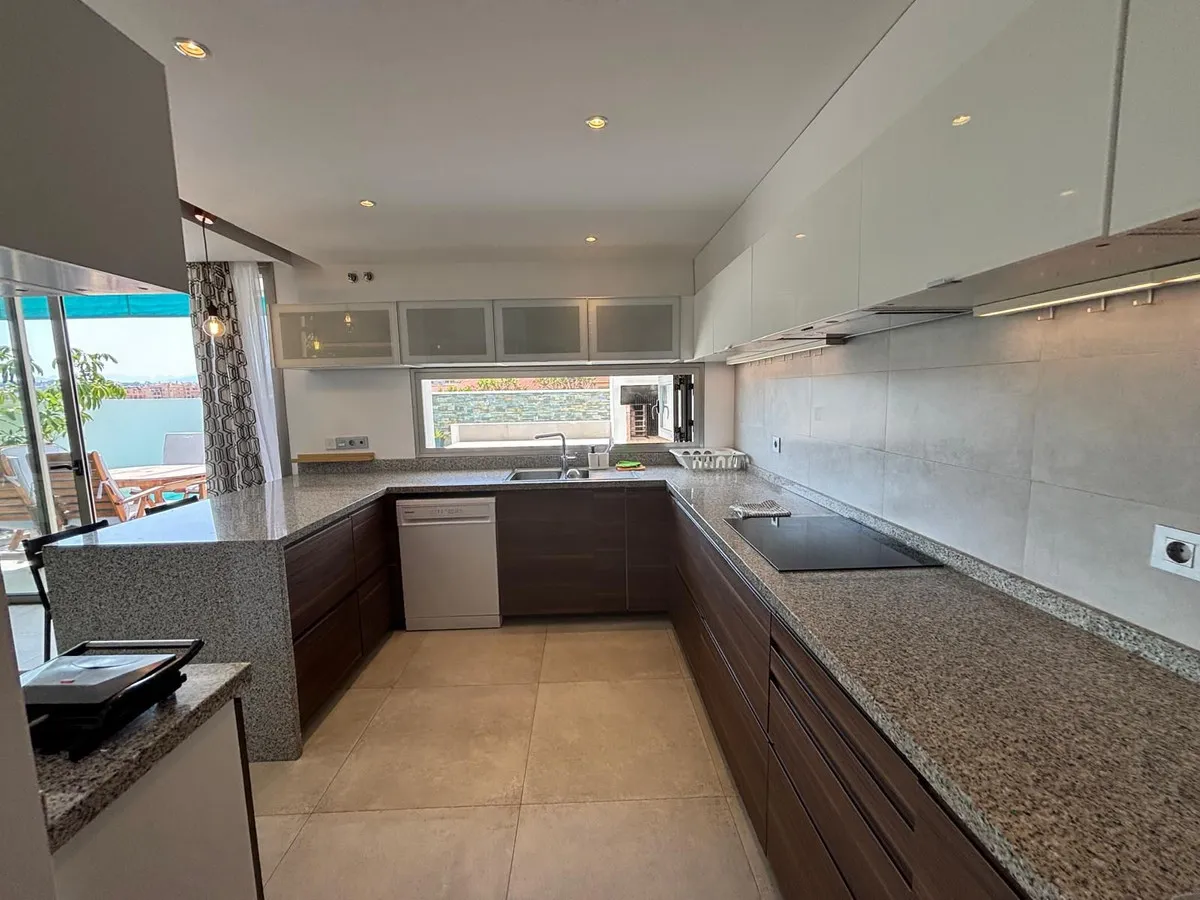 8512443a-5aa4-4e83-bcf9-916c6f5dc73c