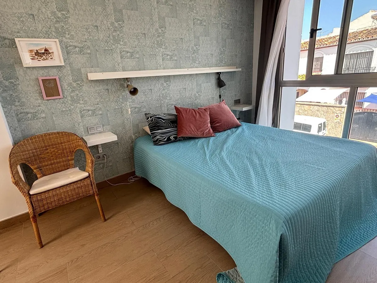 a940e236-a230-440b-a640-e1b06fca5880