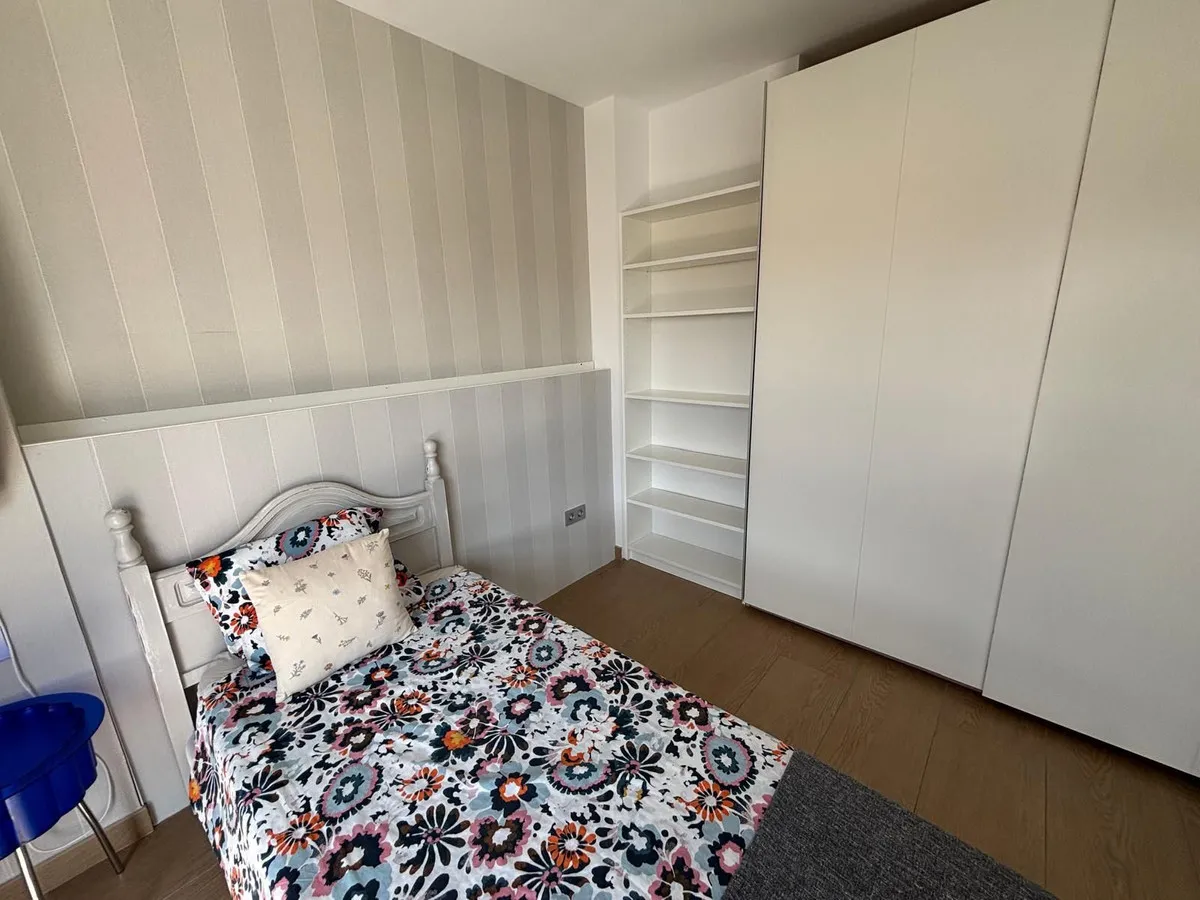 b37674f3-1748-498d-b72e-7c817b097cf2