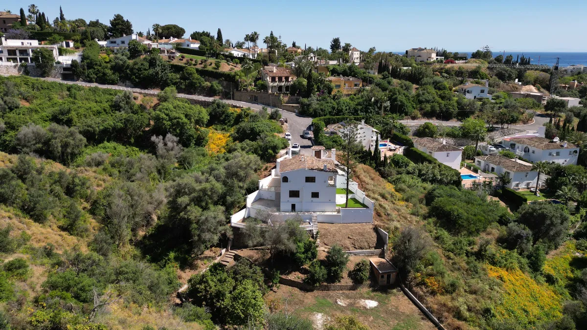 24d121bc-3174-42f8-9c25-476f4b4c756d