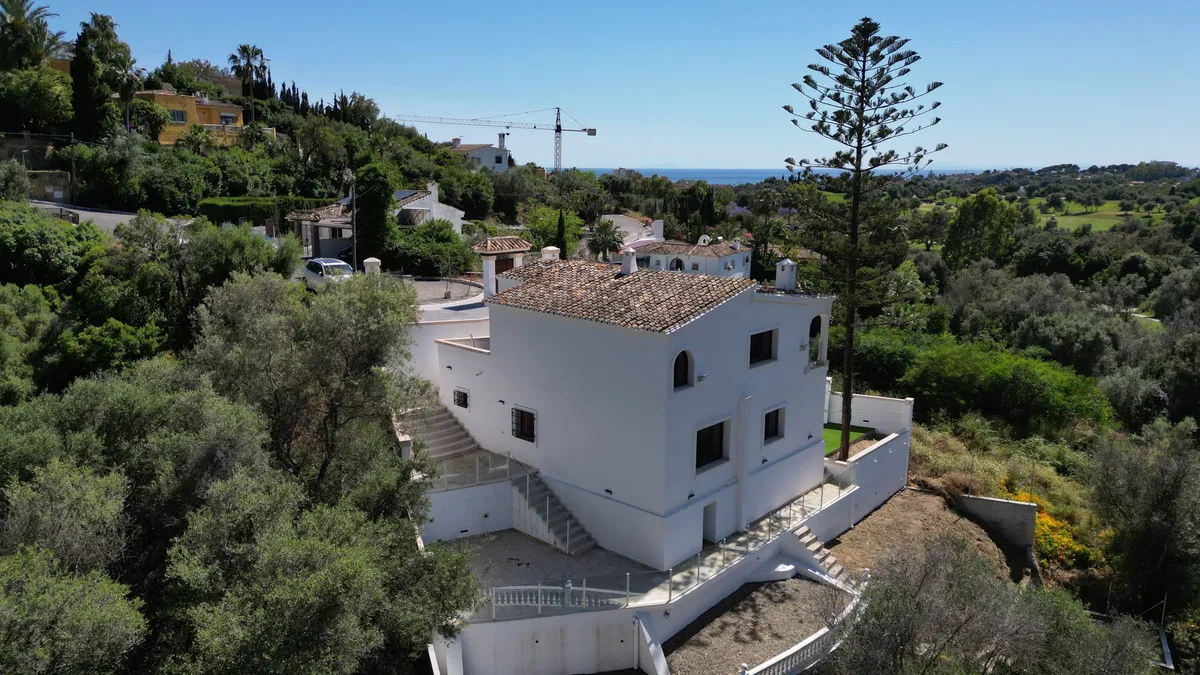 325f6055-7564-48b3-8f8f-66cf8c942905