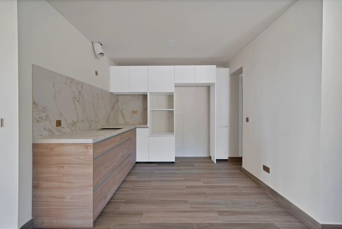 b8a30a72-e4de-42d6-8845-a5badaaedf4d