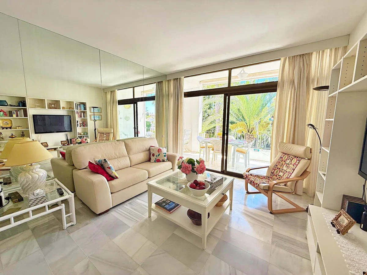 74492a78-3c4c-450f-a0af-17adc1195e7a