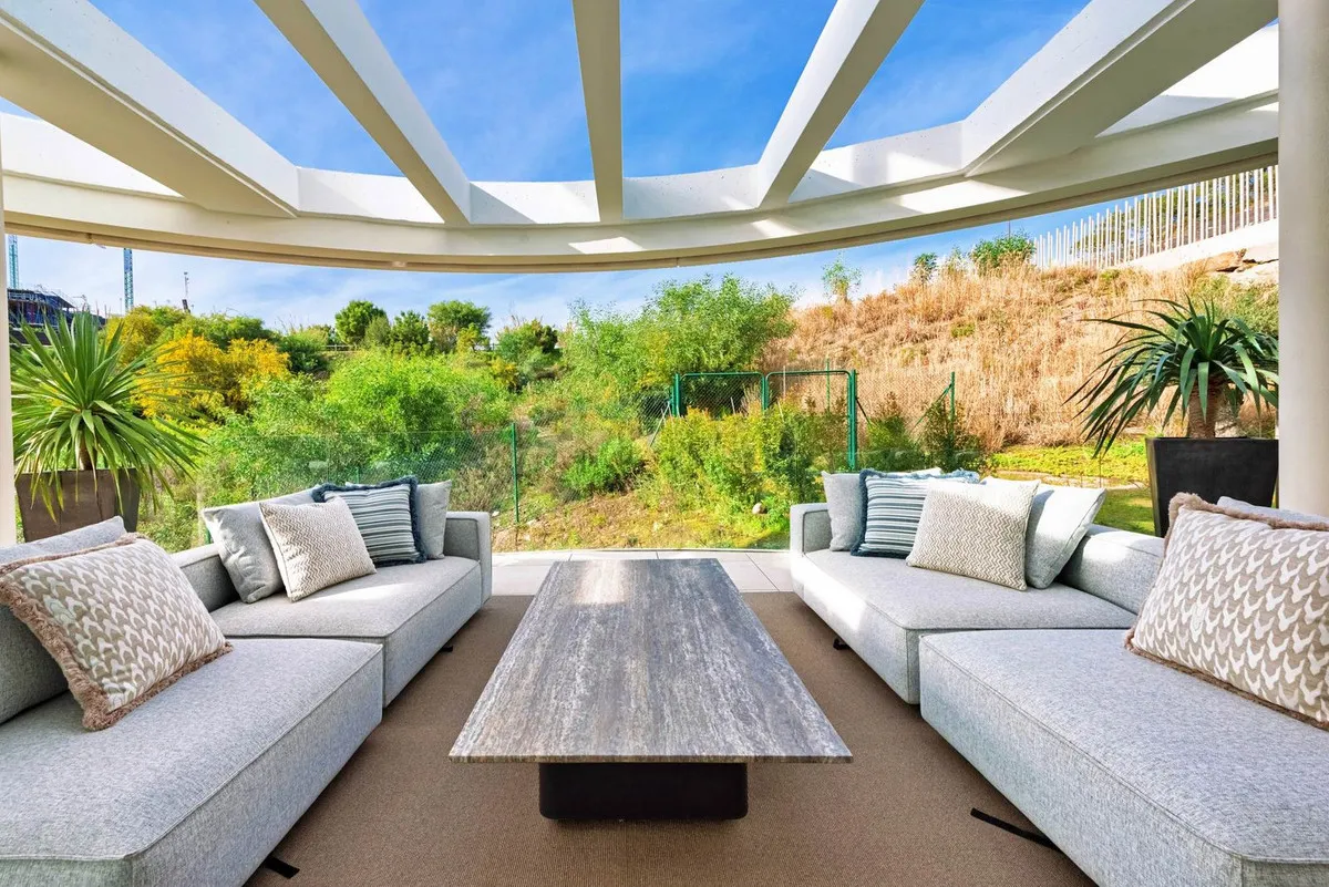 75f52315-ce67-4f03-aeff-6a7d237b02fd