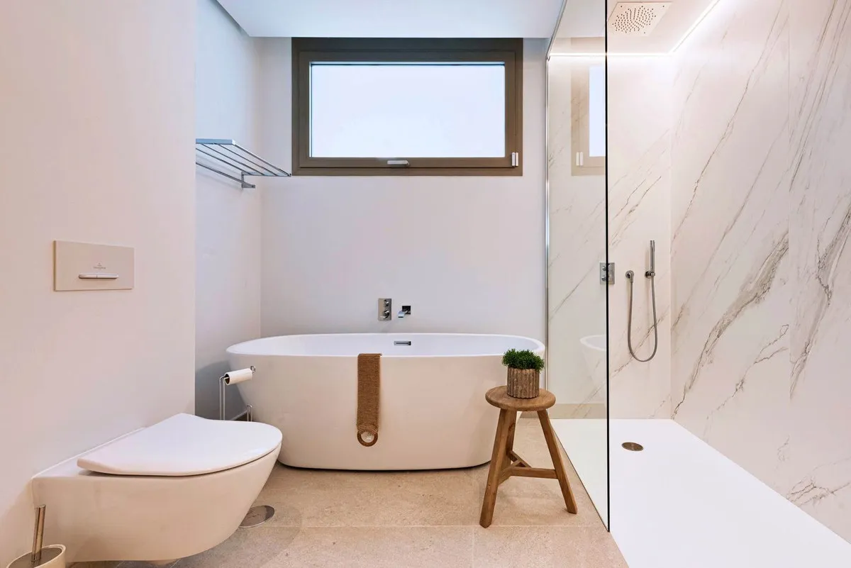 931848c1-a1ab-46a1-8fdd-4456f61c3b52