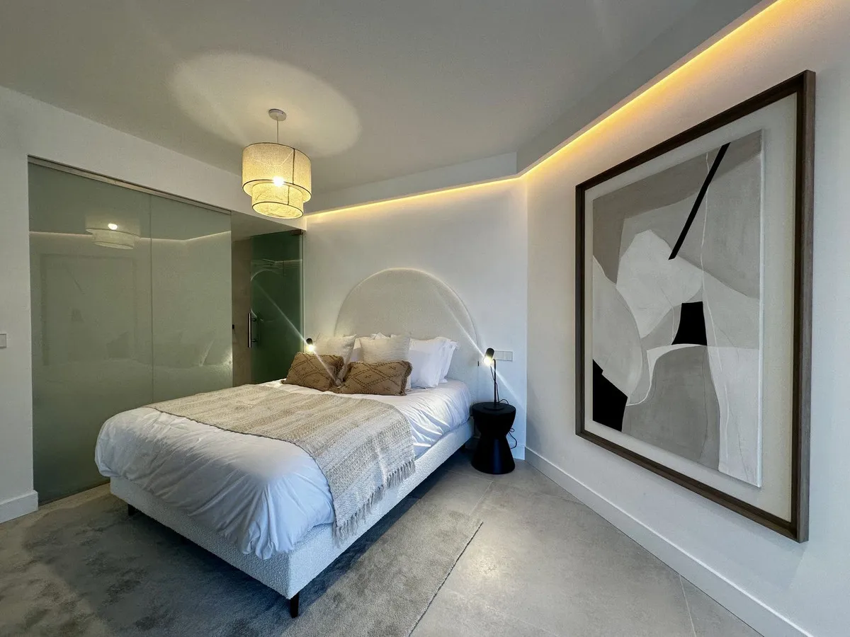 3f7beac6-ded3-4790-b964-d75d3fc7a130