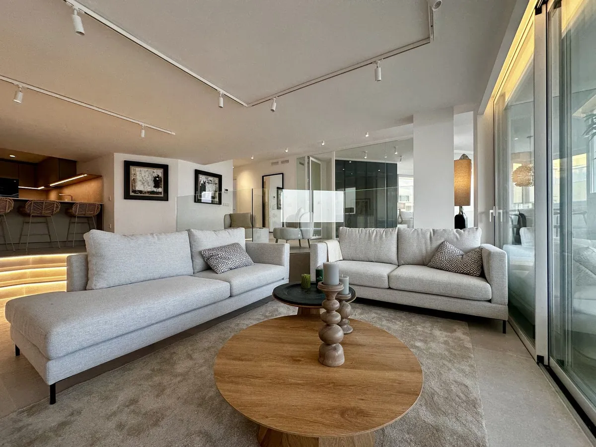 e0f97c66-f581-448c-ba38-5f6ed3bd8c60