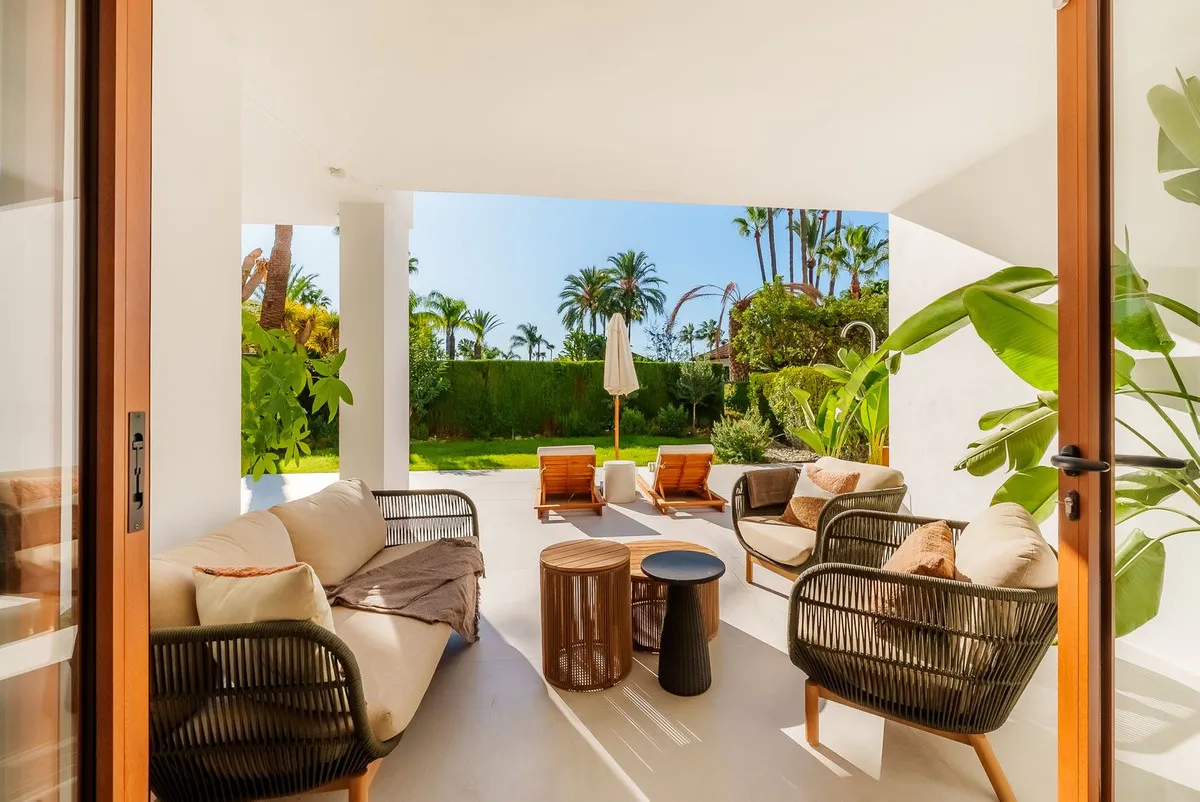 b59b9158-40af-445e-acd7-6c81793acab1