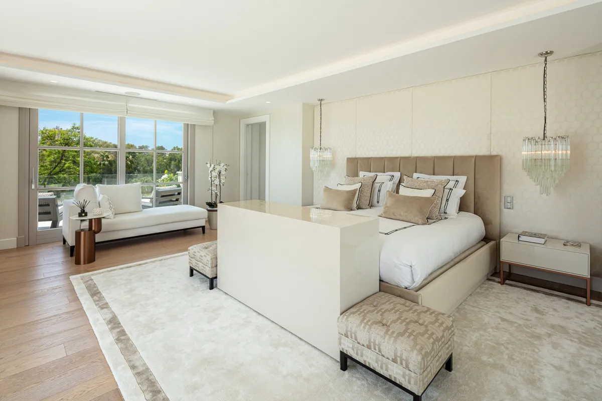 3a678d31-b57d-4ee2-967a-9148129d90c0