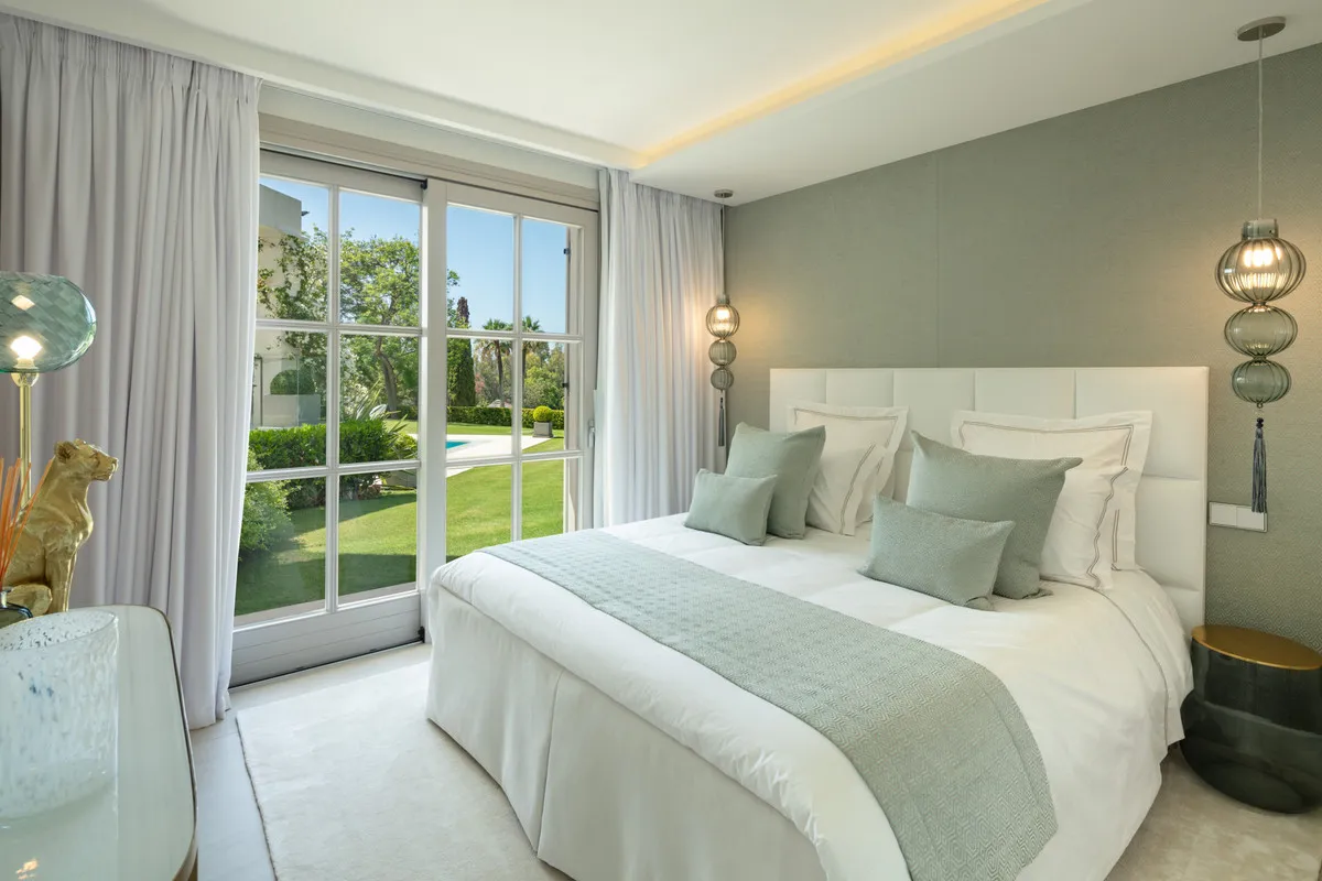 a5c3fee5-f058-47d0-b0ff-f1167be93ab1