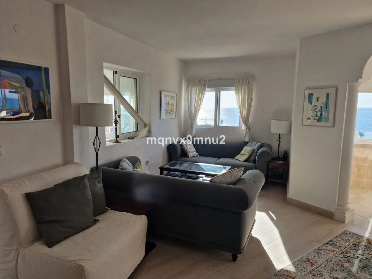 7f45a322-abbb-4cd4-aaf2-87b589ffda3c