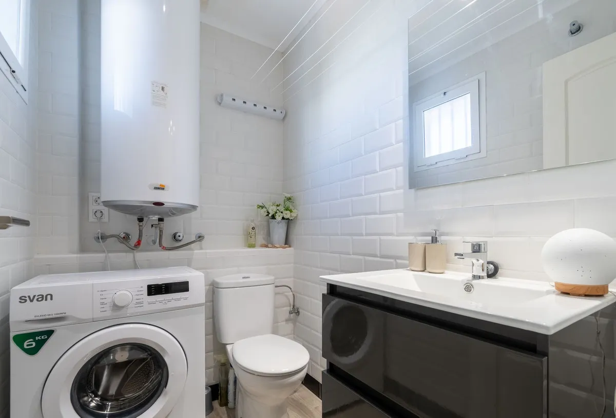 8b2c242e-9170-449e-a457-58f961392665