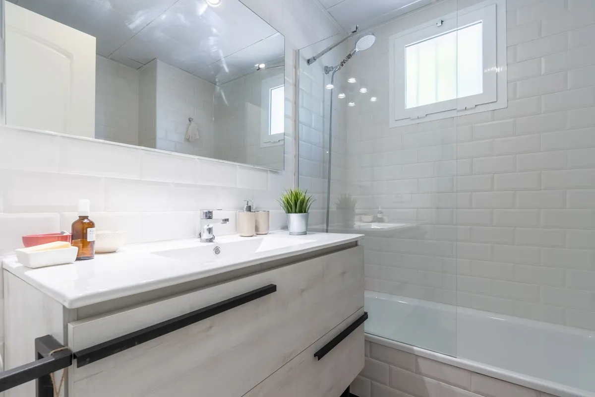 b22846e2-6e68-484b-8a21-86e7fcb812d7