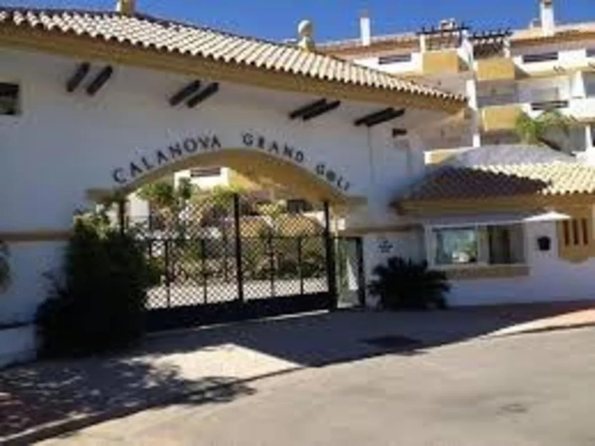 fc5b8f53-d038-44a3-b32b-b63c4b317768