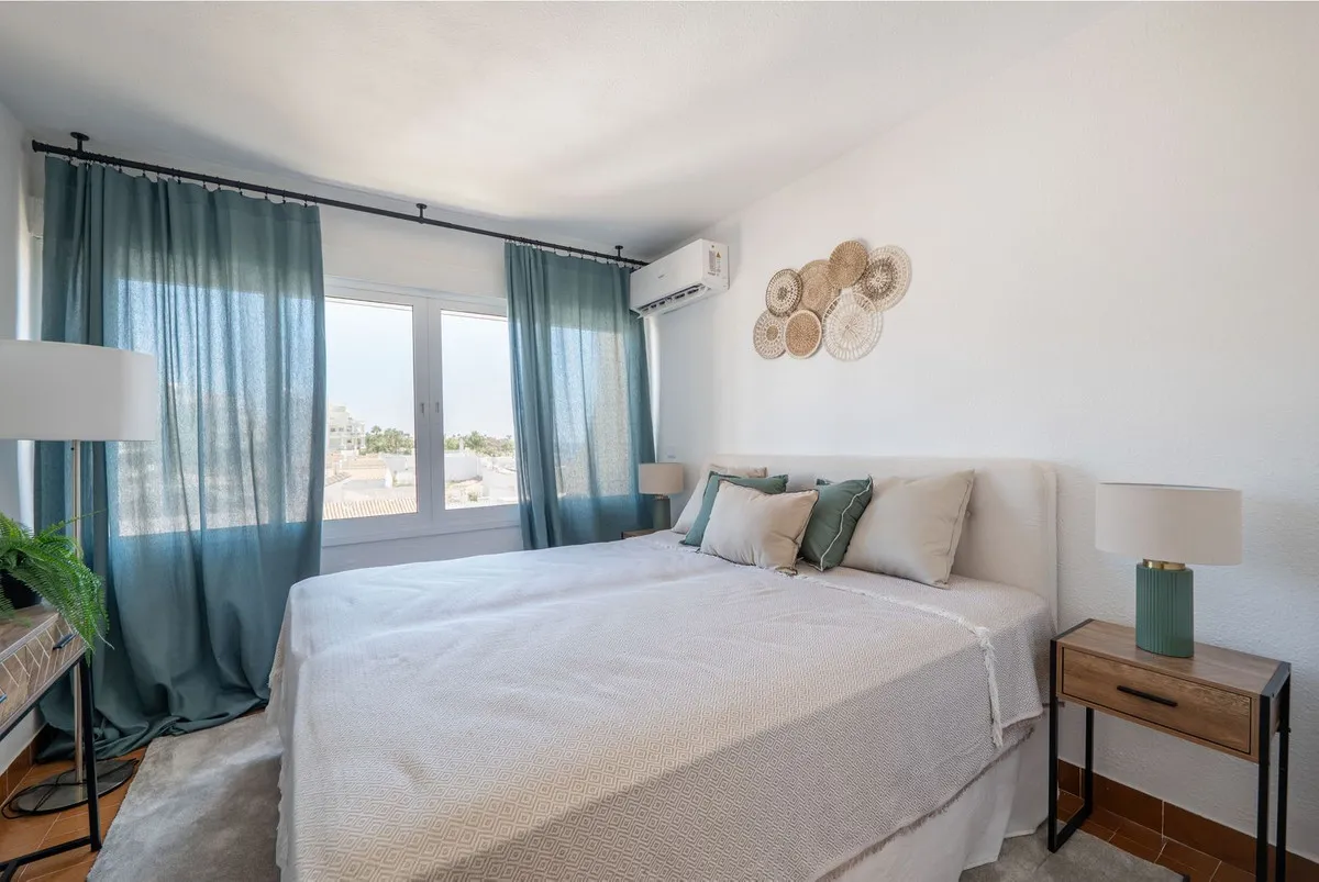 8999acc2-71fa-461c-91ad-c7b4b64c55fc