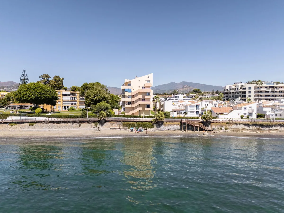 bbbba3cf-fb61-4f93-af66-557e80b7d9d6