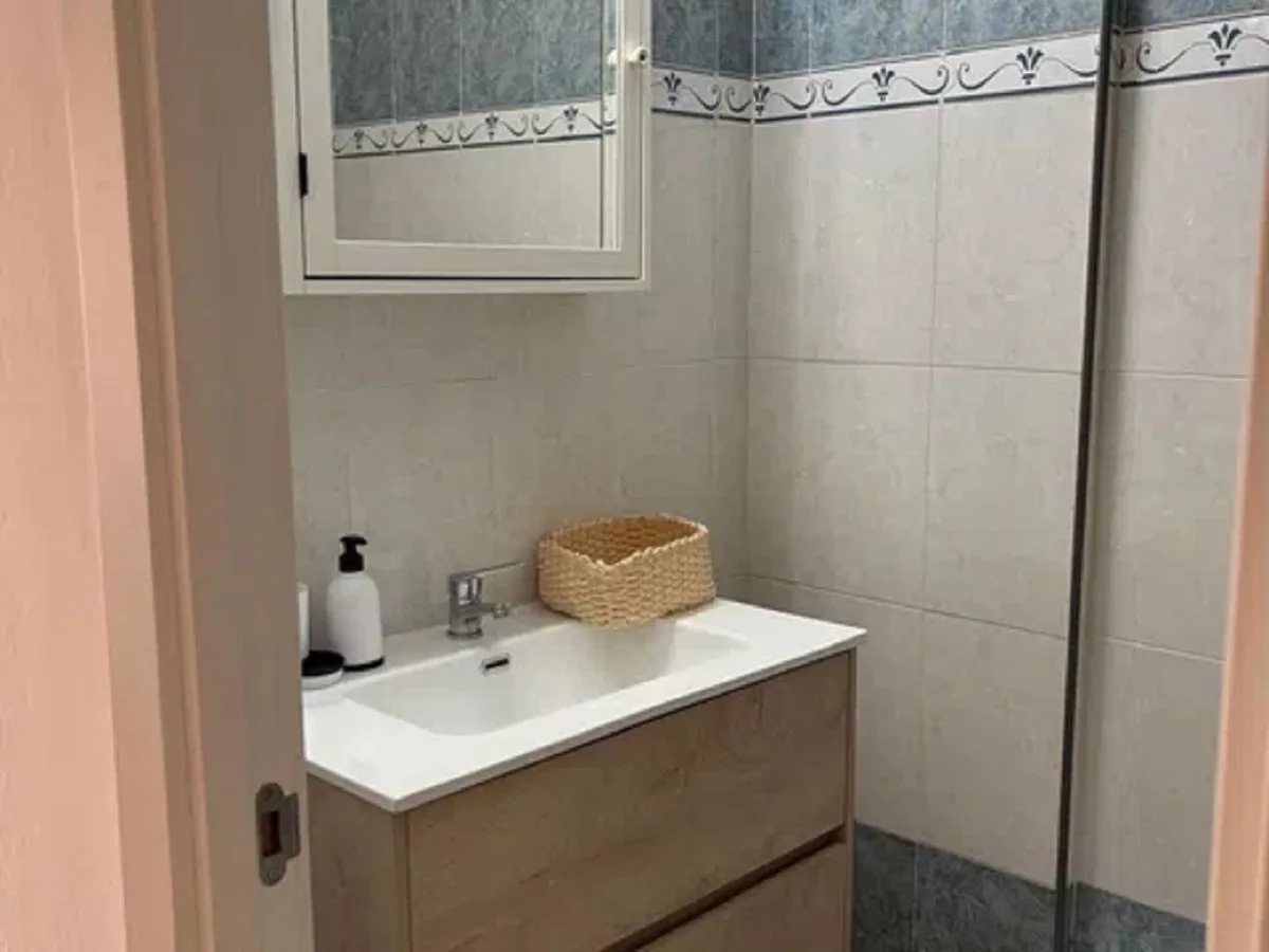 ff6f2071-b485-4c51-8ebf-14dac5180c04