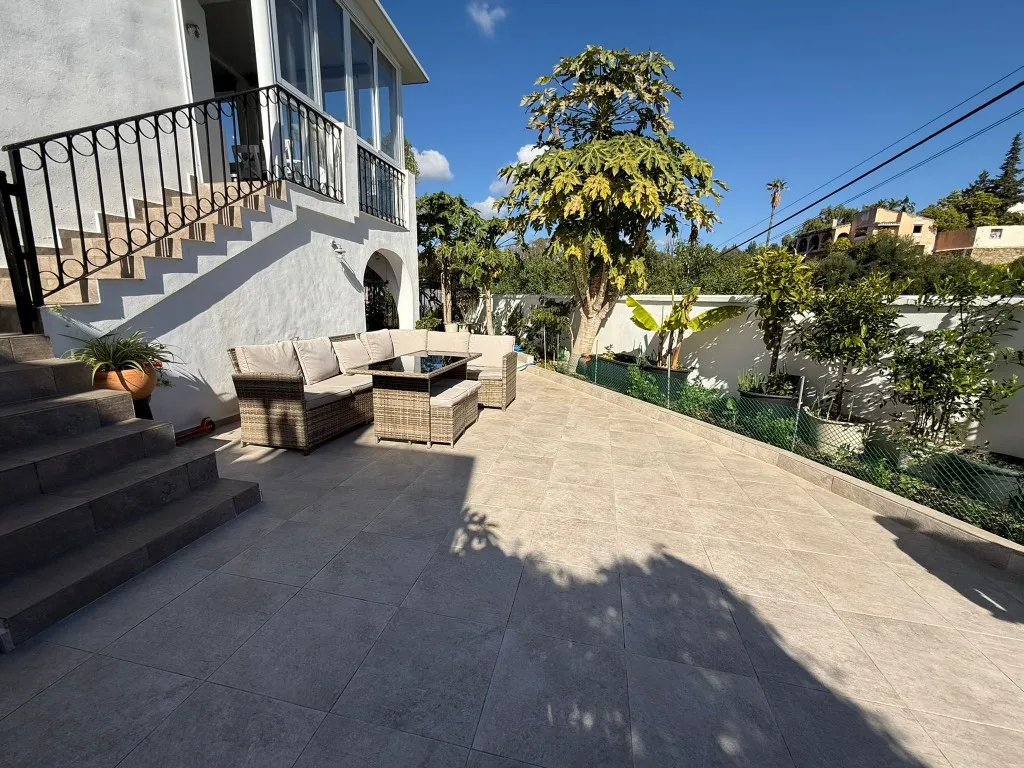 6f4c0ff3-89cc-4784-91cf-e9b8650a44a4