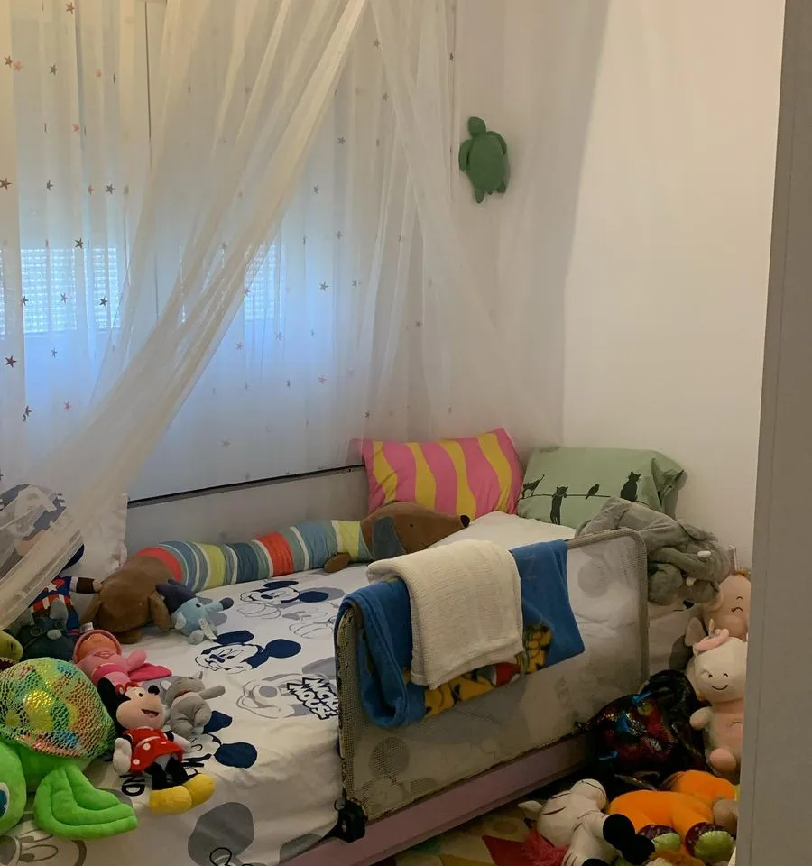 b54b4bd0-283e-4bba-aa6f-a60239f54cbe