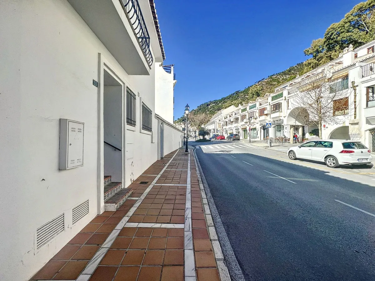 04729cdd-81aa-48d2-a8f4-c8049bcaed7e